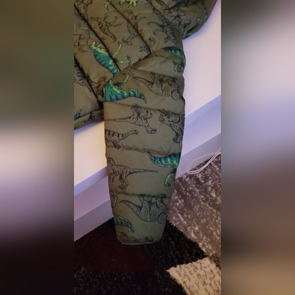 Puffer Jacket - Picture 2 of 5